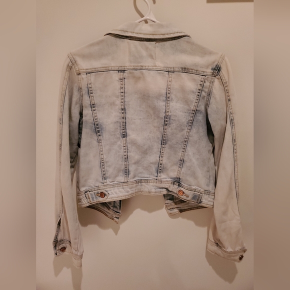 Zara Women's Jean Jacket - Picture 3 of 3